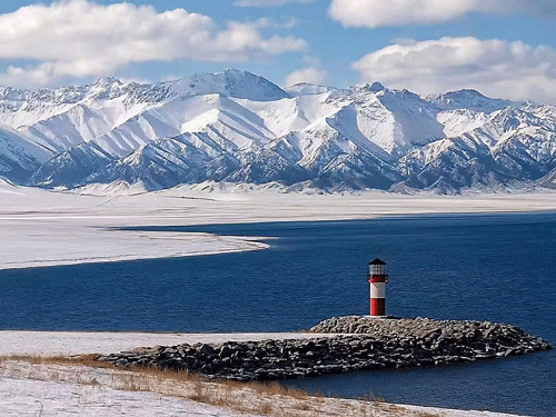 摄影——雪岭湖光